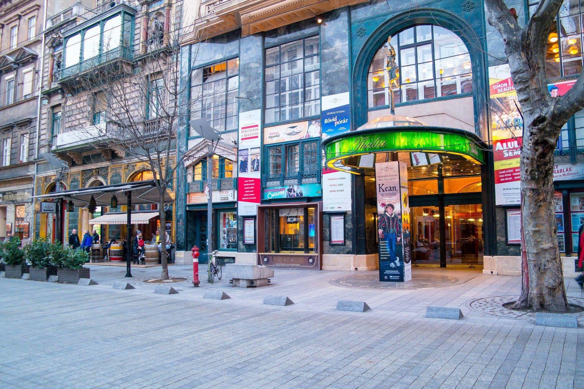 Budapest Heart Apartments ภายนอก รูปภาพ