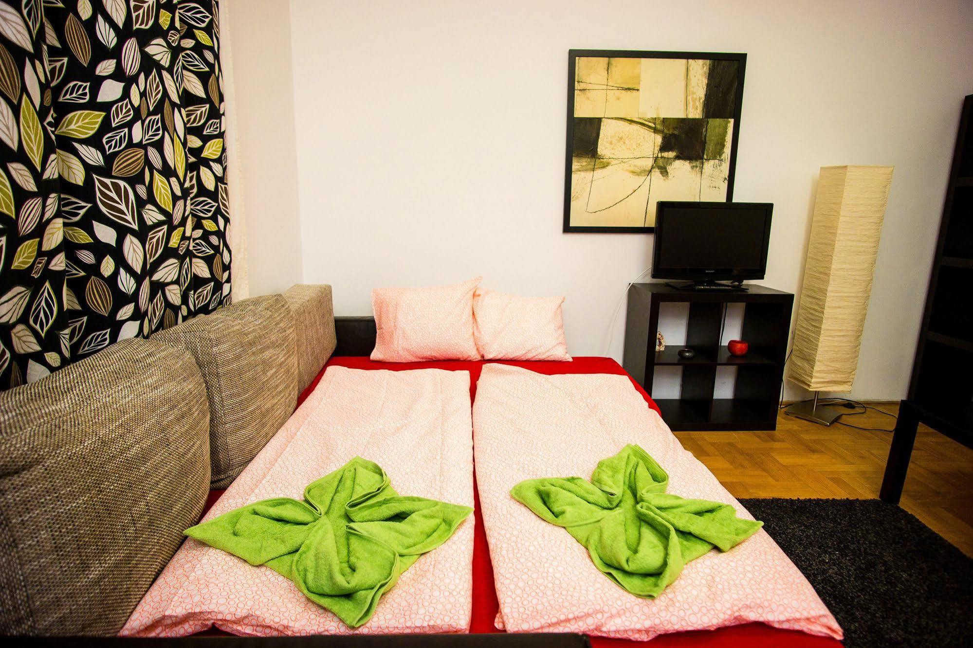 Budapest Heart Apartments ภายนอก รูปภาพ