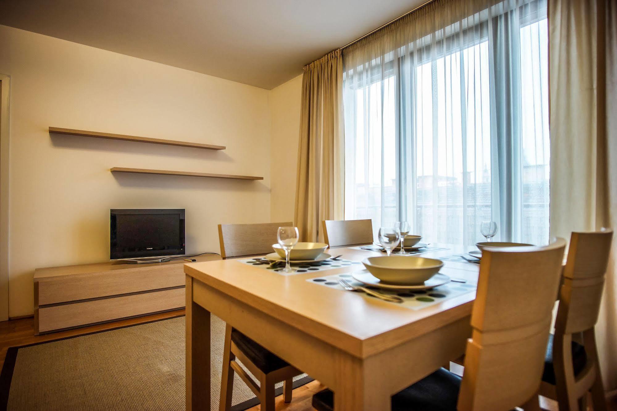 Budapest Heart Apartments ภายนอก รูปภาพ